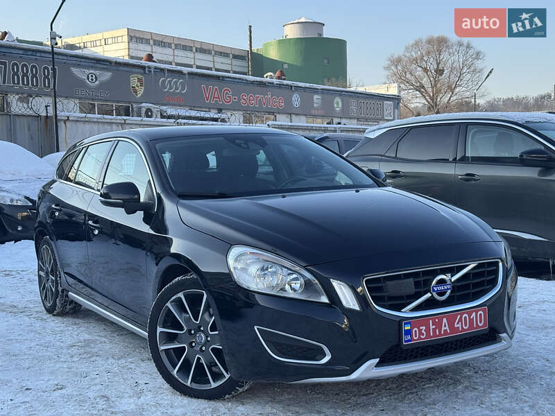 Универсал Volvo V60 2011 в Киеве