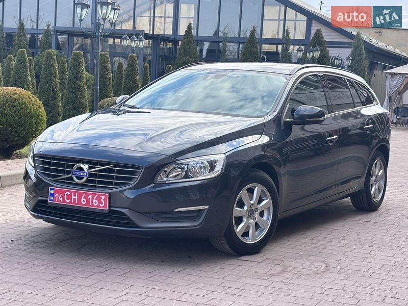 Універсал Volvo V60 2015 в Стрию