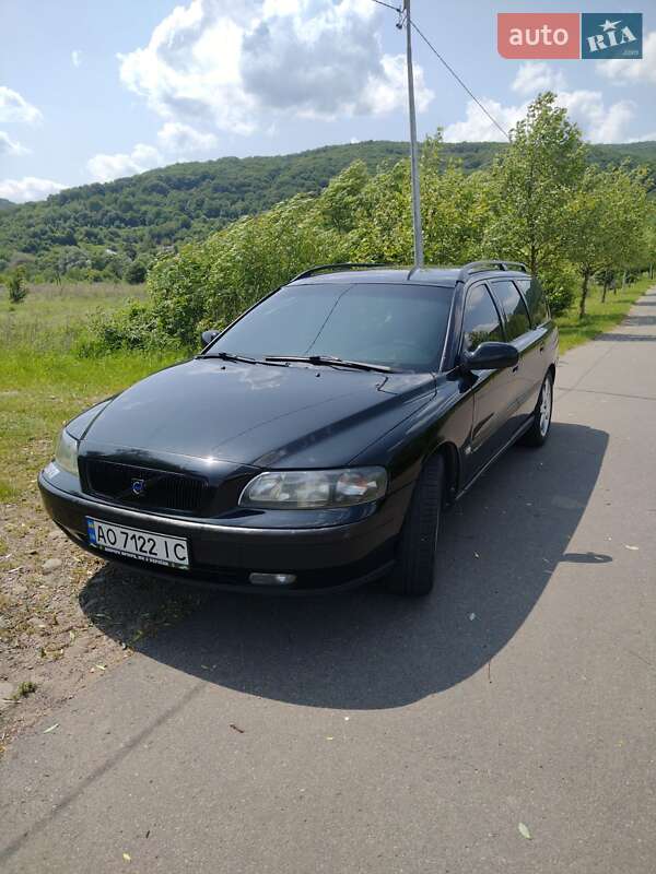 Универсал Volvo V70 2001 в Ужгороде