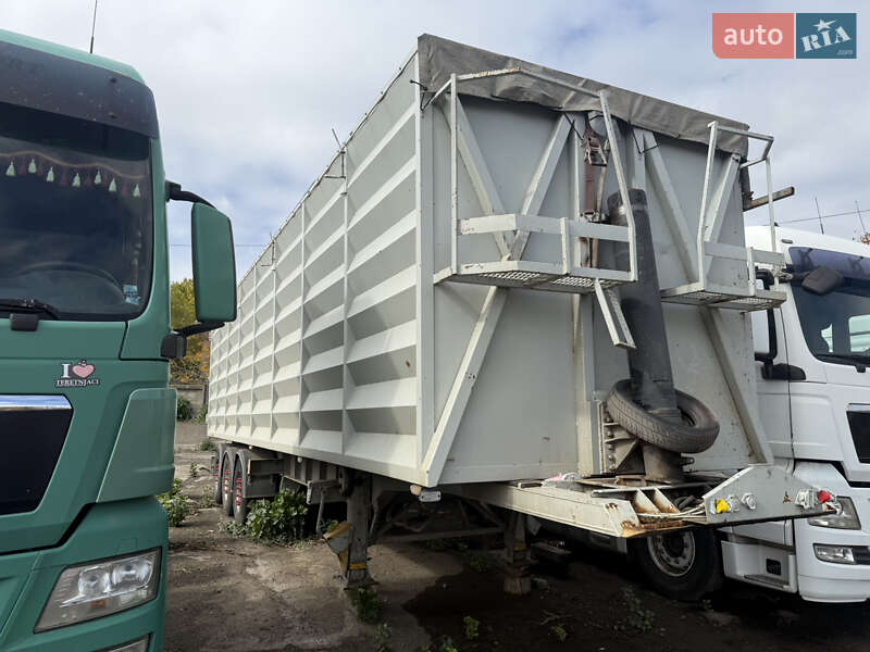 Зерновоз - напівпричіп Renders В 2001 в Миколаєві Зерновоз - напівпричіп Renders В 2001 в Миколаєві