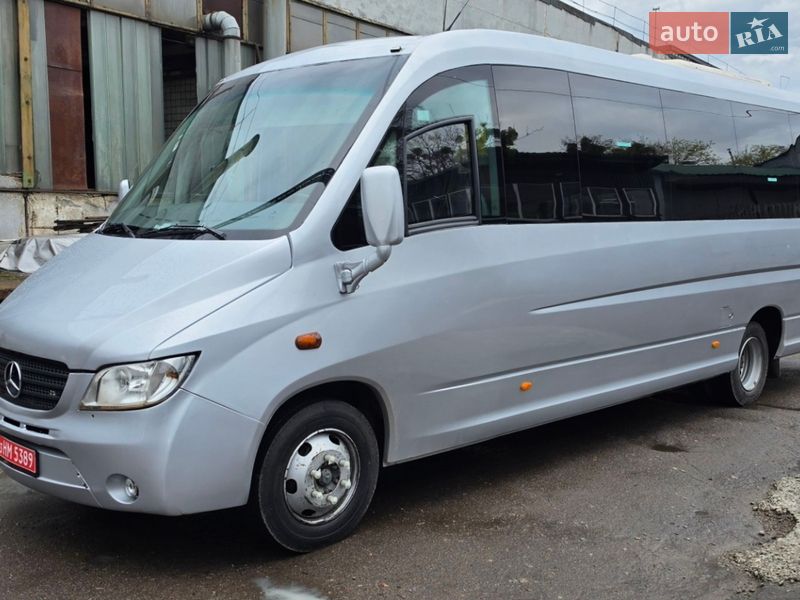 Туристический / Междугородний автобус Mercedes-Benz Vario 2013 в Ровно