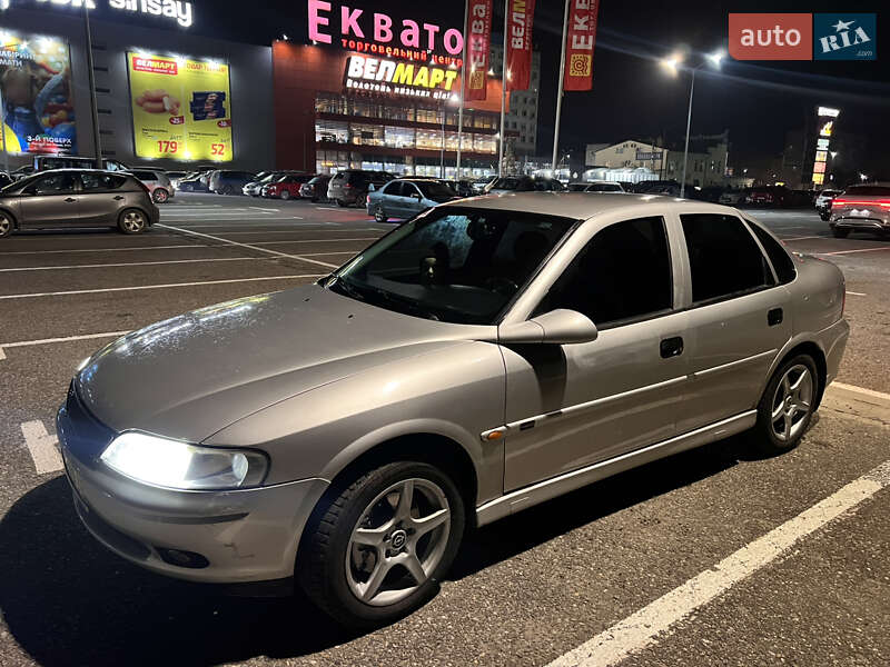 Седан Opel Vectra 2001 в Черновцах Седан Opel Vectra 2001 в Черновцах