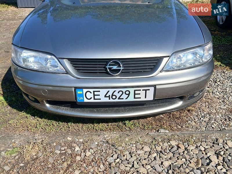 Седан Opel Vectra 1999 в Вижнице