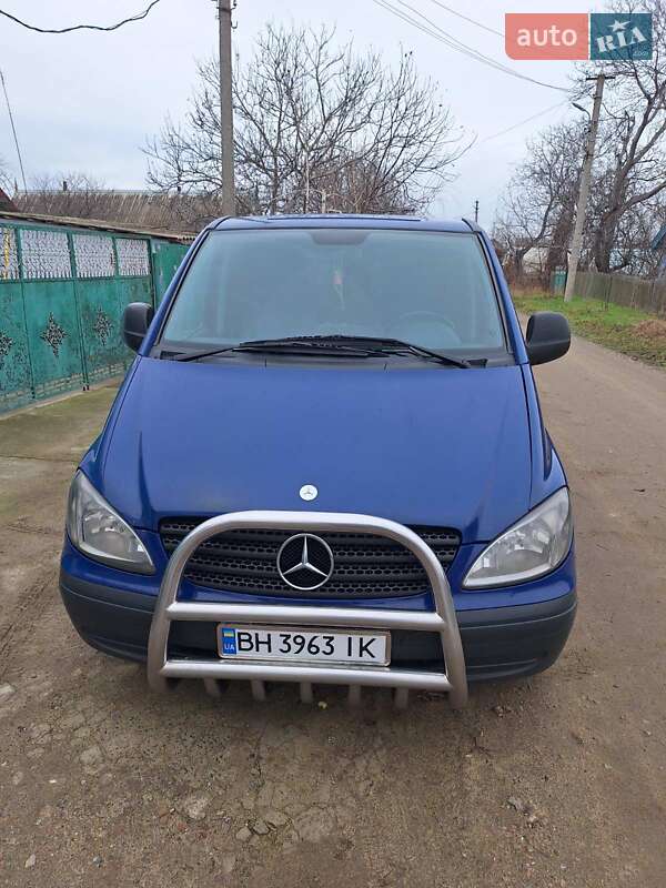Минивэн Mercedes-Benz Vito 2004 в Беляевке