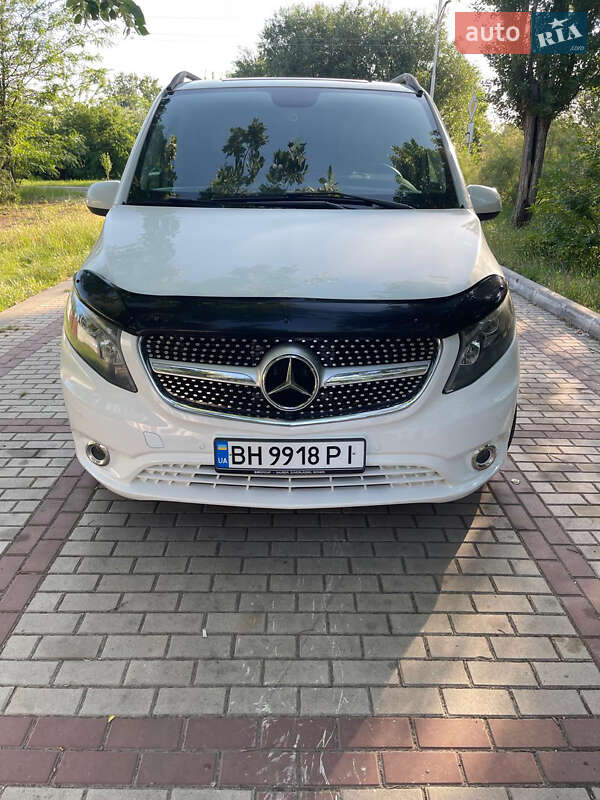 Мінівен Mercedes-Benz Vito 2015 в Ізмаїлі