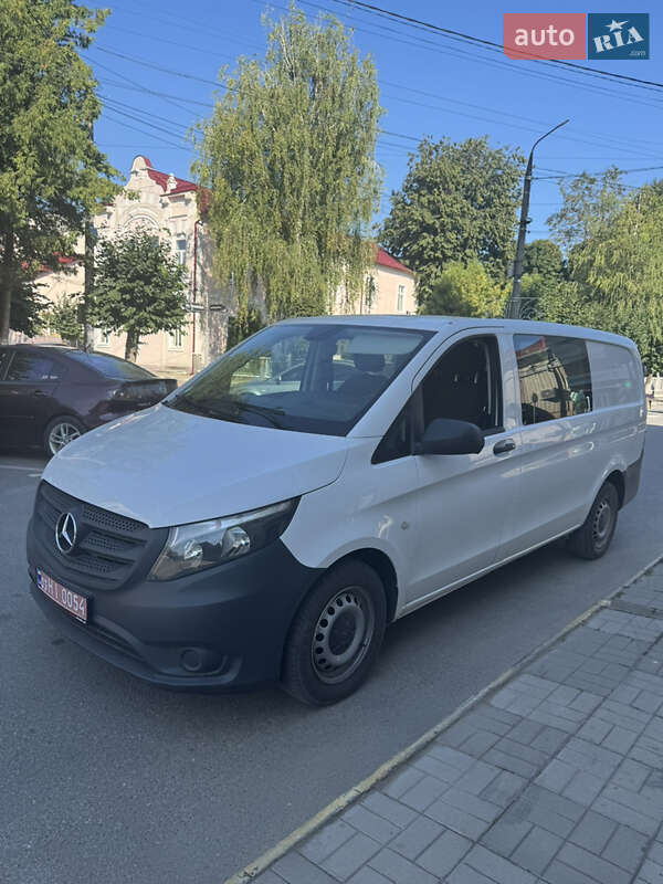 Мінівен Mercedes-Benz Vito 2016 в Сторожинці