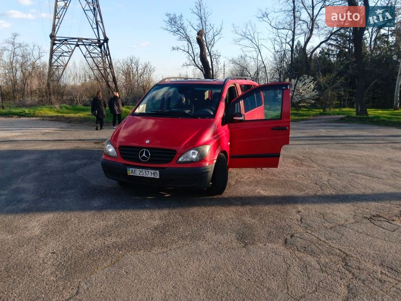 Минивэн Mercedes-Benz Vito 2008 в Кривом Роге Минивэн Mercedes-Benz Vito 2008 в Кривом Роге