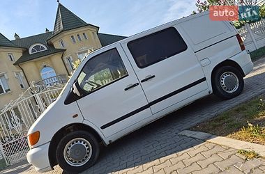 Вантажопасажирський фургон Mercedes-Benz Vito 2003 в Чернівцях