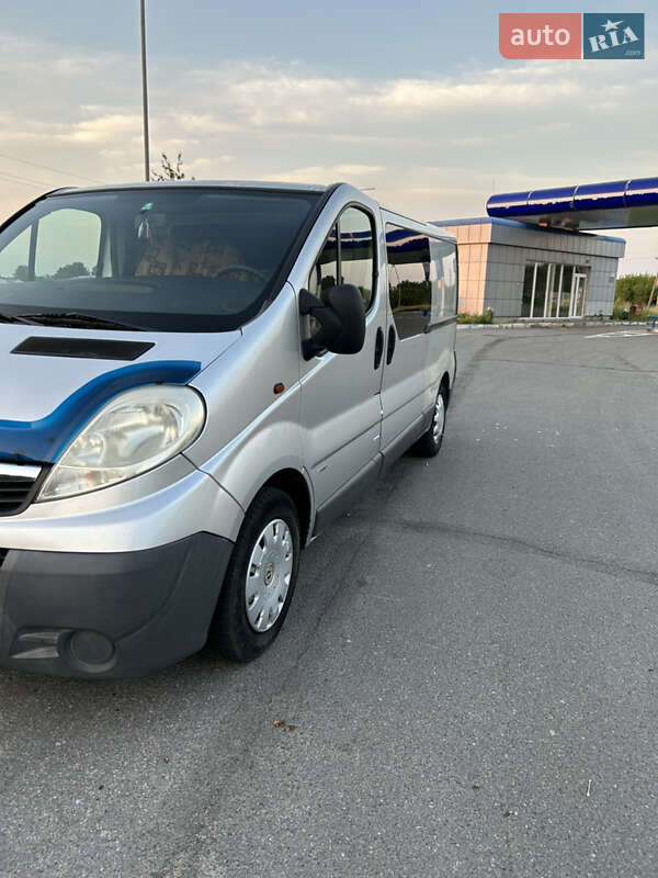 Грузопассажирский фургон Opel Vivaro 2009 в Чернигове Грузопассажирский фургон Opel Vivaro 2009 в Чернигове