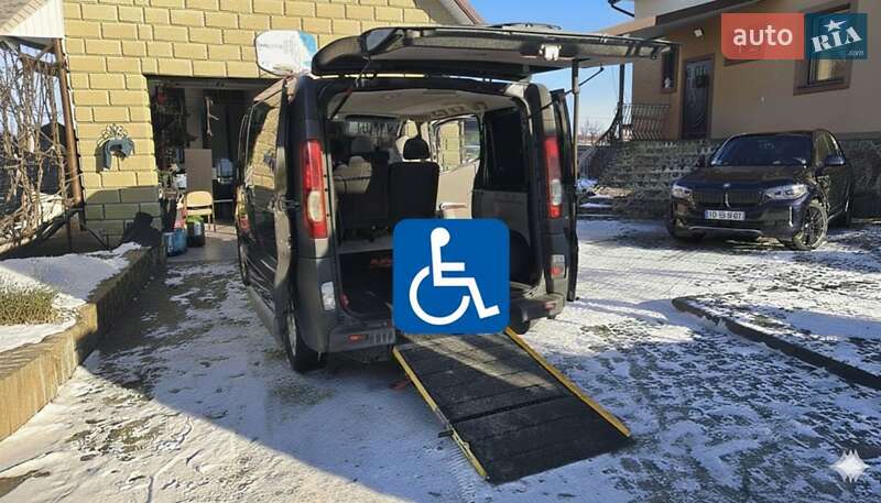 Минивэн Opel Vivaro 2012 в Костополе