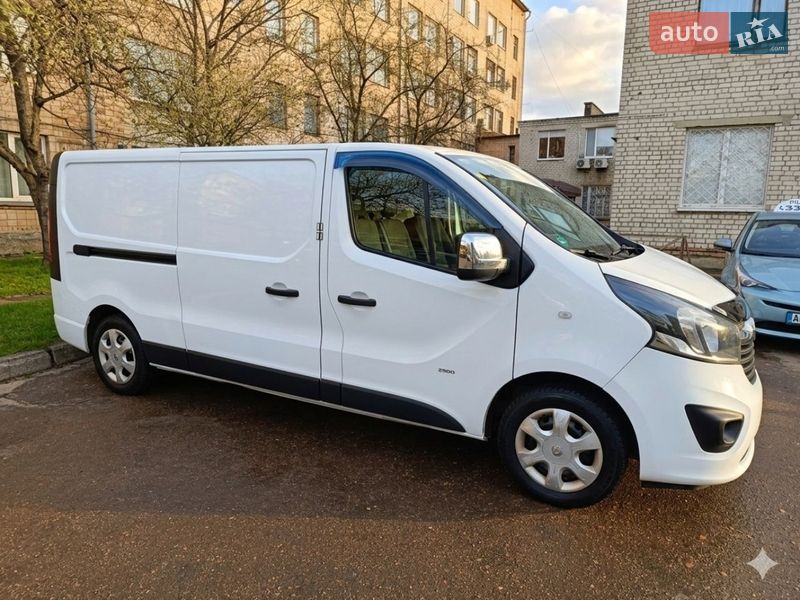 Грузовой фургон Opel Vivaro 2014 в Житомире