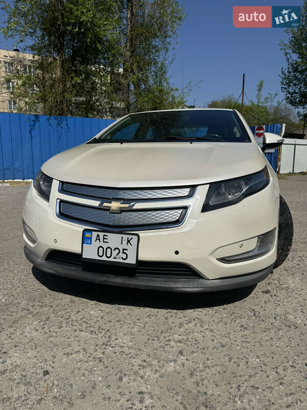 Хетчбек Chevrolet Volt 2013 в Нікополі