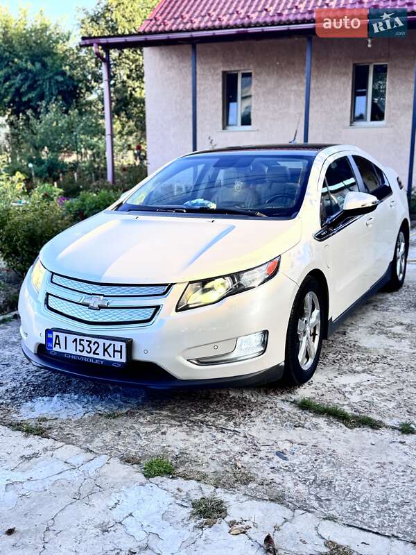 Хетчбек Chevrolet Volt 2011 в Києві