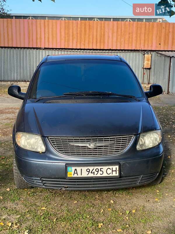 Минивэн Chrysler Voyager 2002 в Киеве Минивэн Chrysler Voyager 2002 в Киеве