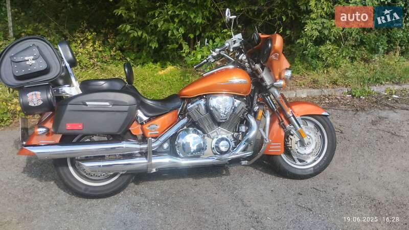Мотоцикл Круизер Honda VTX 1800R 2005 в Киеве