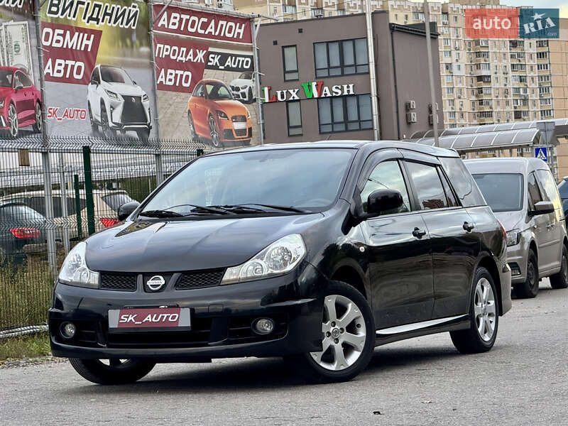 Универсал Nissan Wingroad 2013 в Киеве