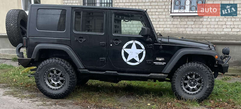 Внедорожник / Кроссовер Jeep Wrangler 2011 в Харькове
