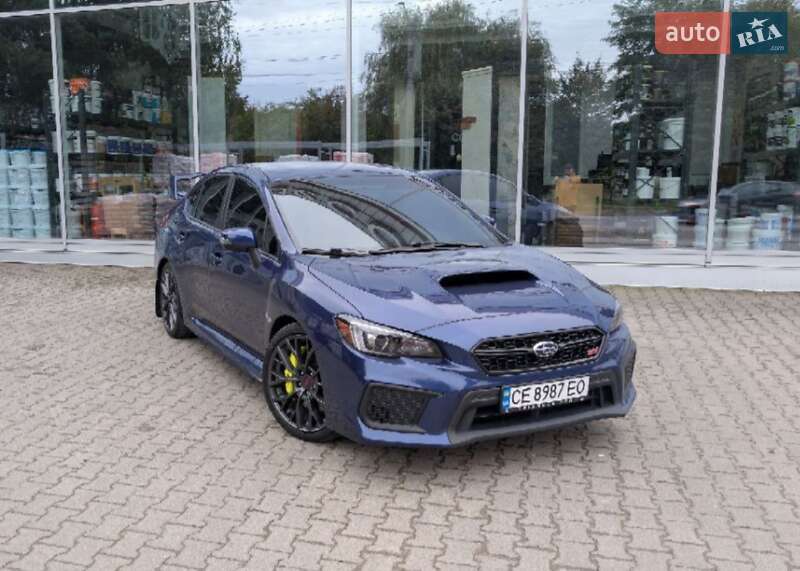 Седан Subaru WRX STI 2017 в Чернівцях Седан Subaru WRX STI 2017 в Чернівцях