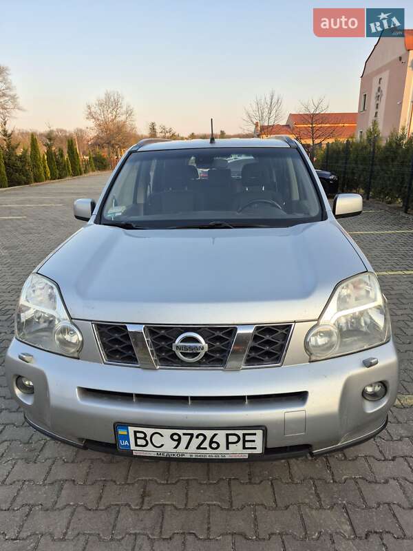 Внедорожник / Кроссовер Nissan X-Trail 2008 в Стрые