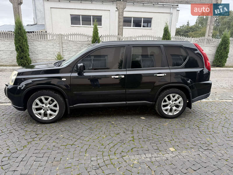 Внедорожник / Кроссовер Nissan X-Trail 2007 в Тернополе Внедорожник / Кроссовер Nissan X-Trail 2007 в Тернополе
