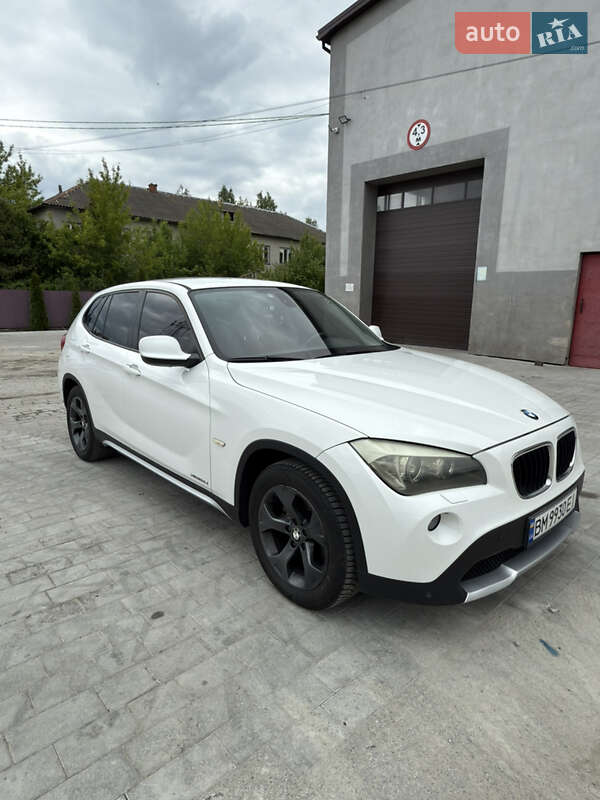 Внедорожник / Кроссовер BMW X1 2010 в Харькове