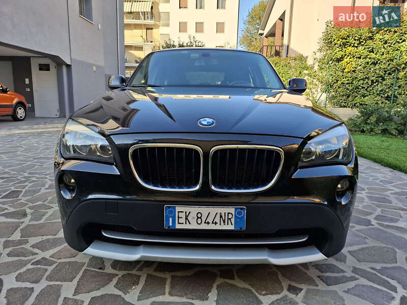 Внедорожник / Кроссовер BMW X1 2011 в Тернополе