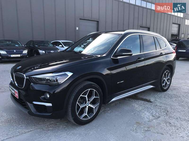 Внедорожник / Кроссовер BMW X1 2017 в Львове