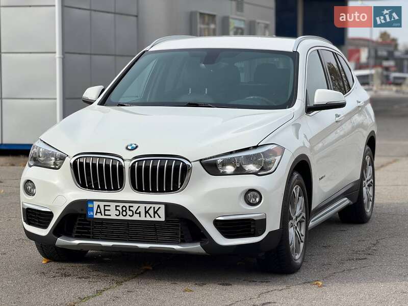 Внедорожник / Кроссовер BMW X1 2016 в Кривом Роге