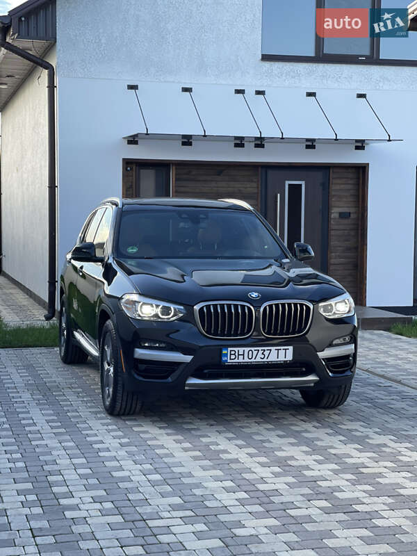 Внедорожник / Кроссовер BMW X3 2020 в Одессе