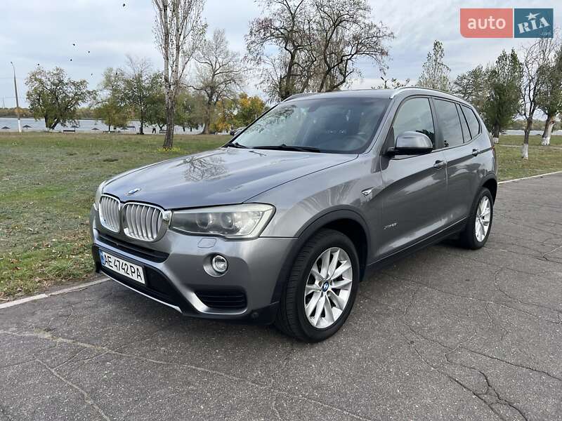 Внедорожник / Кроссовер BMW X3 2014 в Каменском
