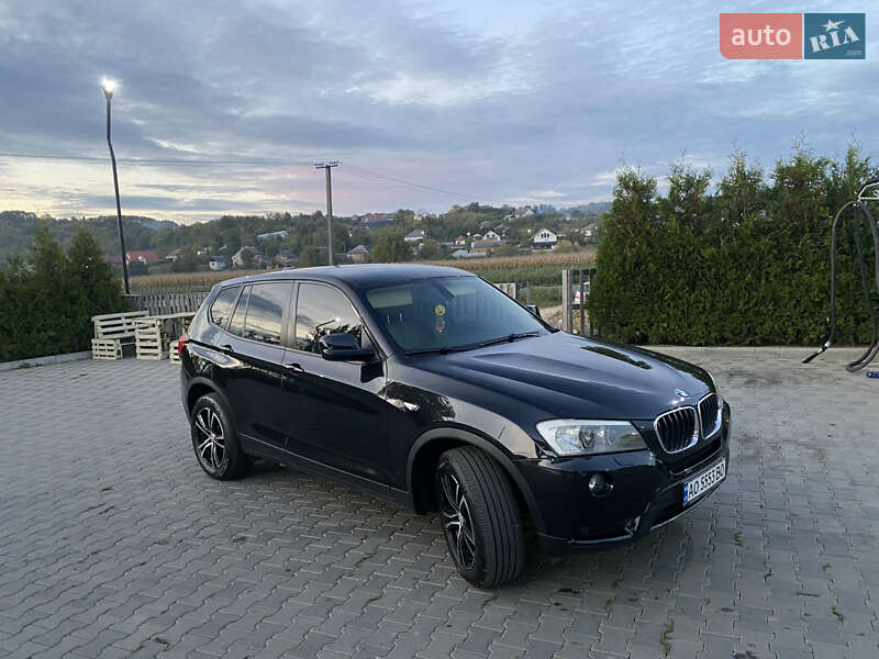 Внедорожник / Кроссовер BMW X3 2011 в Иршаве