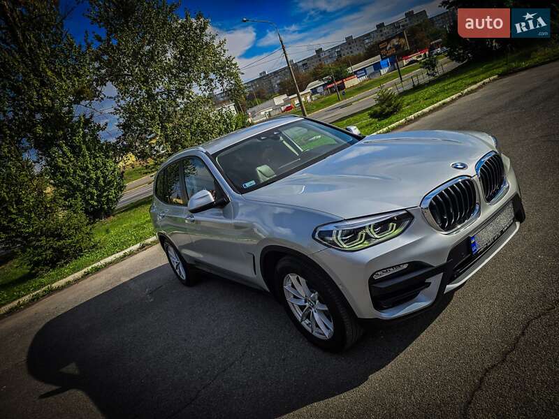 Внедорожник / Кроссовер BMW X3 2018 в Харькове