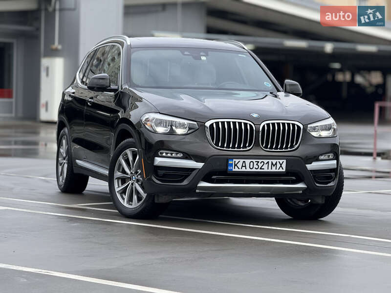 Внедорожник / Кроссовер BMW X3 2018 в Киеве