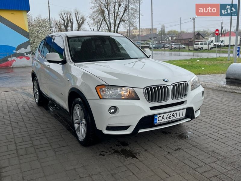 Внедорожник / Кроссовер BMW X3 2013 в Черкассах