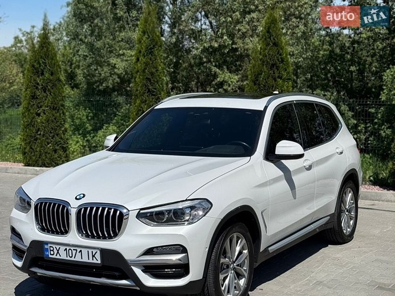 Внедорожник / Кроссовер BMW X3 2018 в Хмельницком