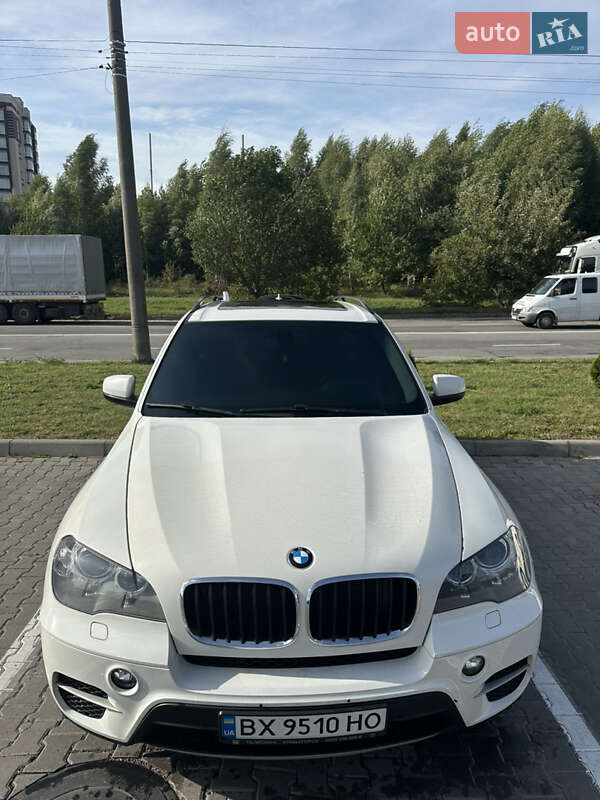 Внедорожник / Кроссовер BMW X5 2012 в Хмельницком