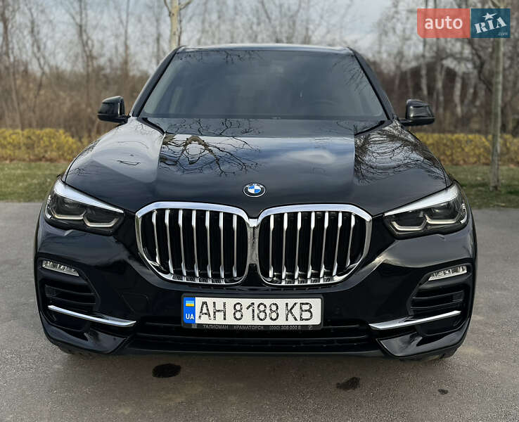 Позашляховик / Кросовер BMW X5 2019 в Дніпрі