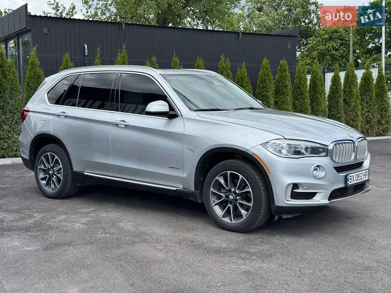 Внедорожник / Кроссовер BMW X5 2015 в Каменец-Подольском