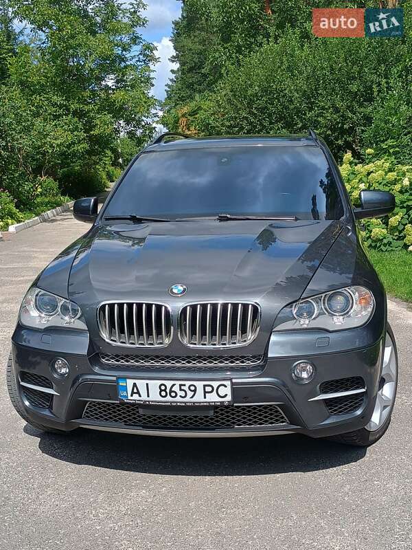 Внедорожник / Кроссовер BMW X5 2012 в Василькове
