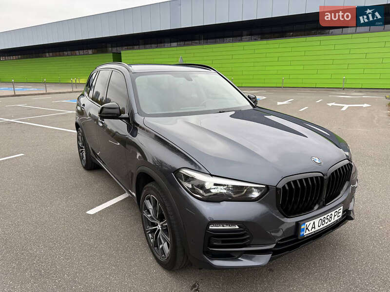 Внедорожник / Кроссовер BMW X5 2018 в Киеве