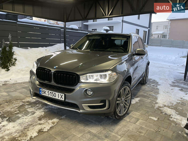 Внедорожник / Кроссовер BMW X5 2014 в Ровно