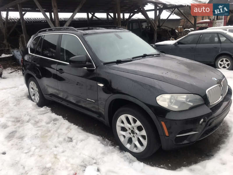 Внедорожник / Кроссовер BMW X5 2012 в Мигове