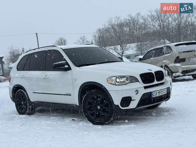 Внедорожник / Кроссовер BMW X5 2011 в Умани