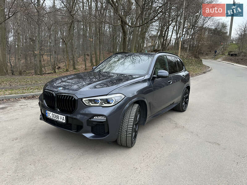 Позашляховик / Кросовер BMW X5 2018 в Львові