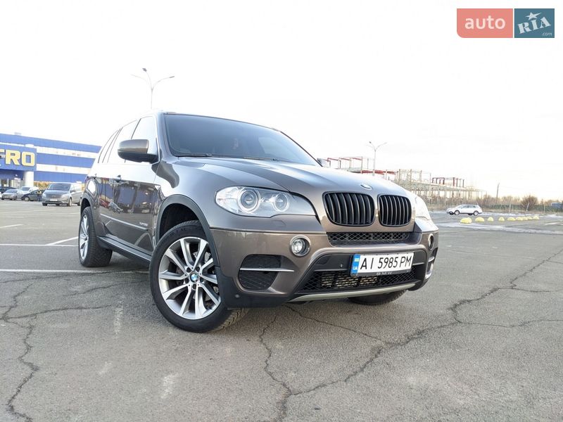 Внедорожник / Кроссовер BMW X5 2010 в Киеве