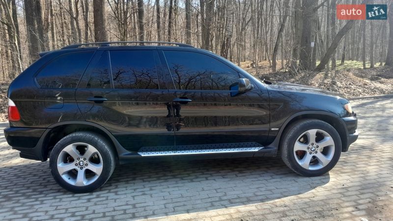Внедорожник / Кроссовер BMW X5 2002 в Кременце