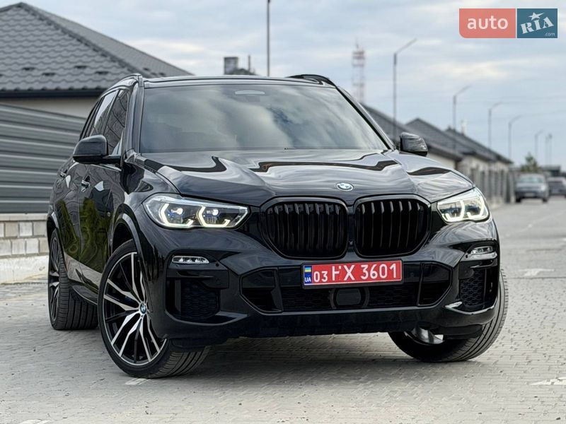 Внедорожник / Кроссовер BMW X5 2021 в Вараше