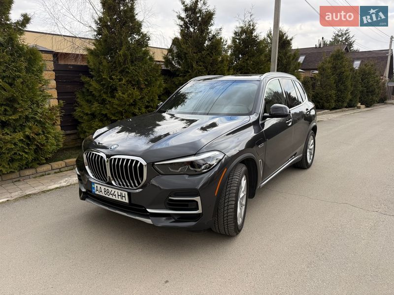 Внедорожник / Кроссовер BMW X5 2022 в Киеве