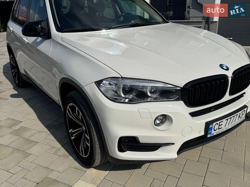 Внедорожник / Кроссовер BMW X5 2018 в Черновцах