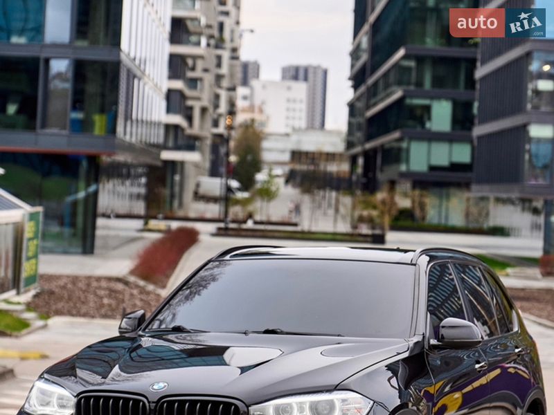 Внедорожник / Кроссовер BMW X5 2017 в Киеве
